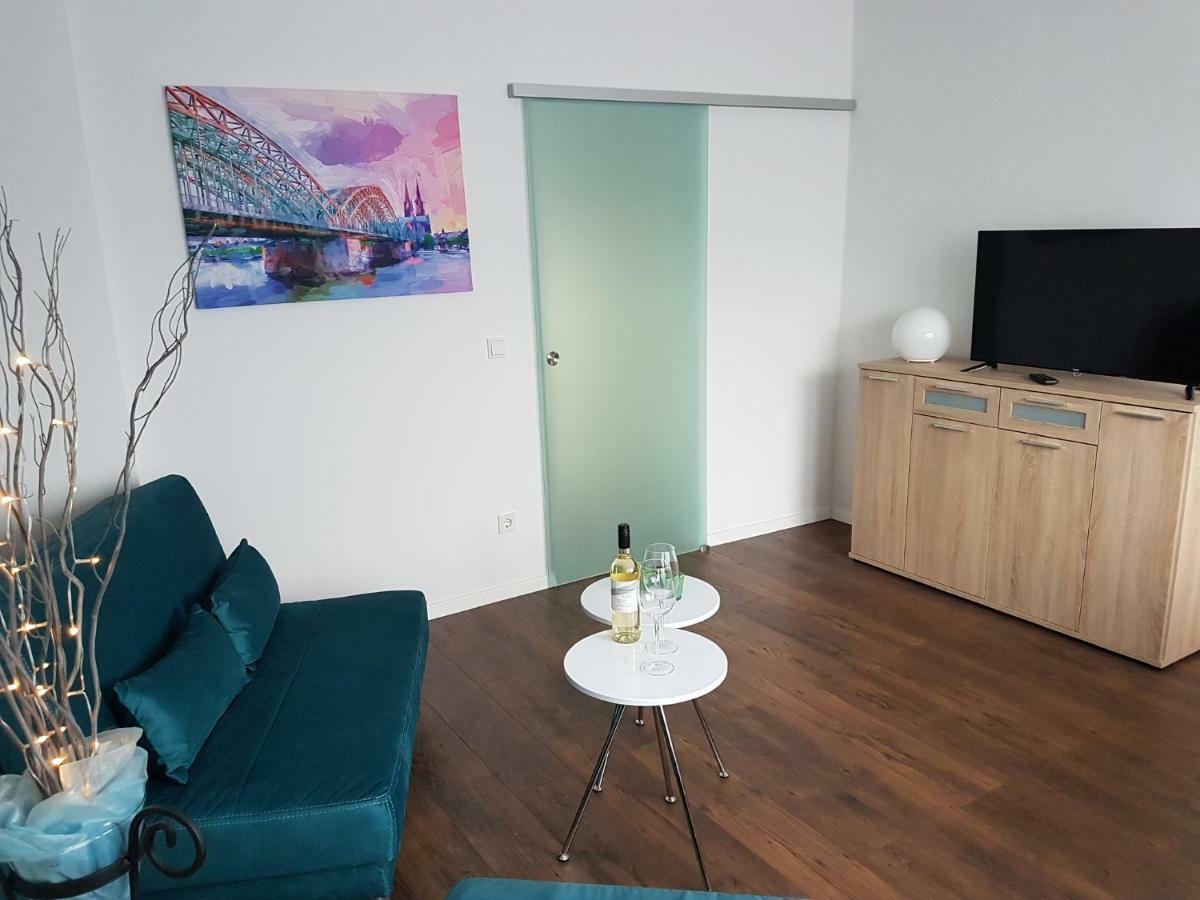 Apartment Alt-Refrath Μπέργκις Γκλάντμπαχ Εξωτερικό φωτογραφία